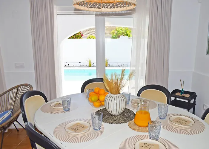 Вілла Anacasa Bacalla Les Marines Ch3400 *