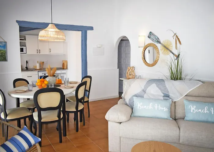 Anacasa Bacalla Les Marines Ch3400 دينايا